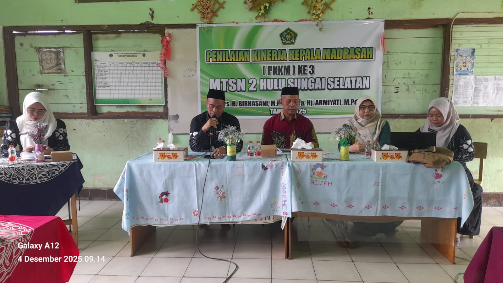 Kepala MTsN 2 HSS Paparkan Program Madrasah dalam PKKM Tahun Ke-3